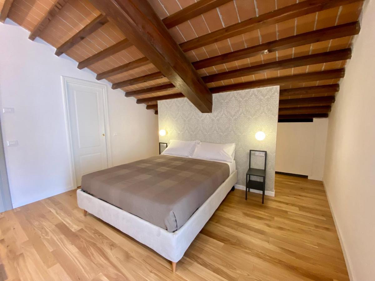 Residenza D'Epoca Dei Fondachi Hotel Sarzana Luaran gambar