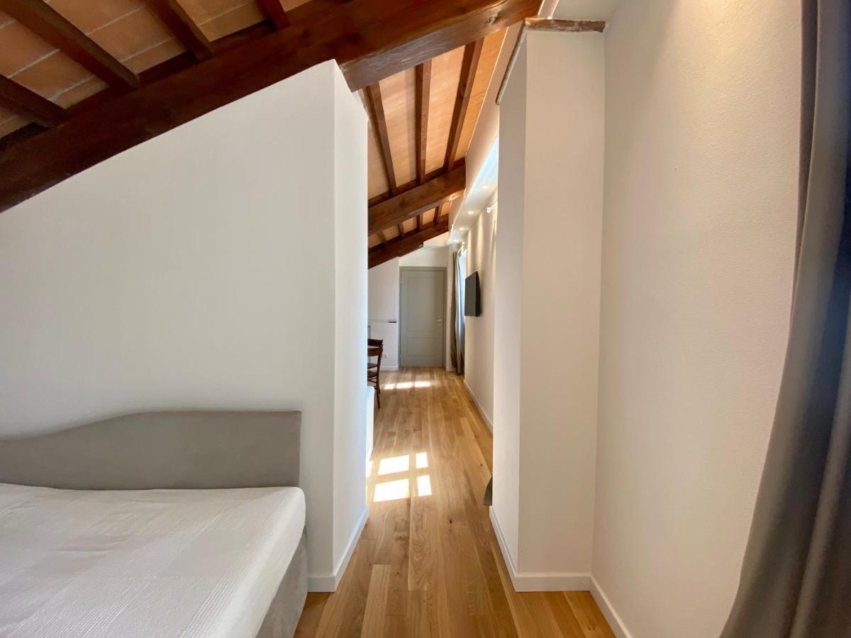 Residenza D'Epoca Dei Fondachi Hotel Sarzana Luaran gambar
