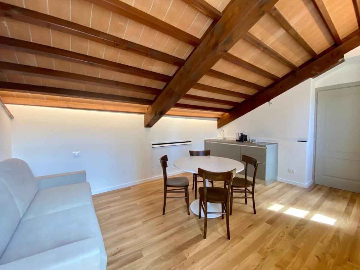 Residenza D'Epoca Dei Fondachi Hotel Sarzana Luaran gambar